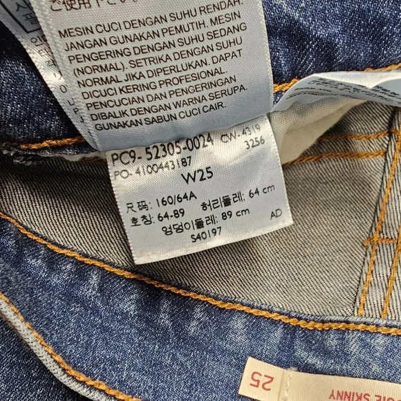 Levi's Womens Wedgie  Skinny Jeans Blue Size 25 Button Fly - Picture 8 of 9
